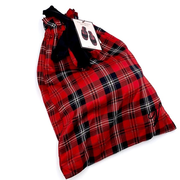 Victoria’s Secret Black and Red Plaid Slippers Size M (7-8) - Picture 12 of 12